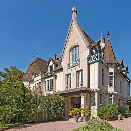 Le Moulin De Отель 4*