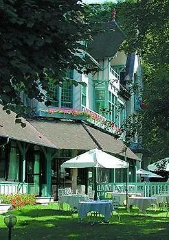Le Moulin De Connelles