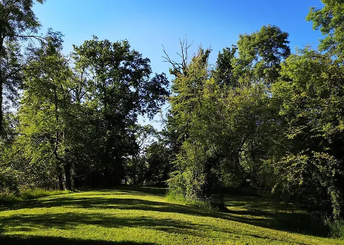 Le Moulin De فندق