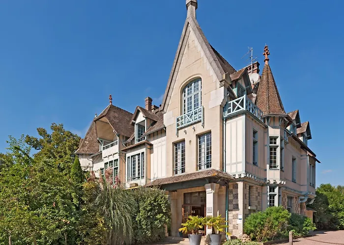 Le Moulin De Hotel 4*